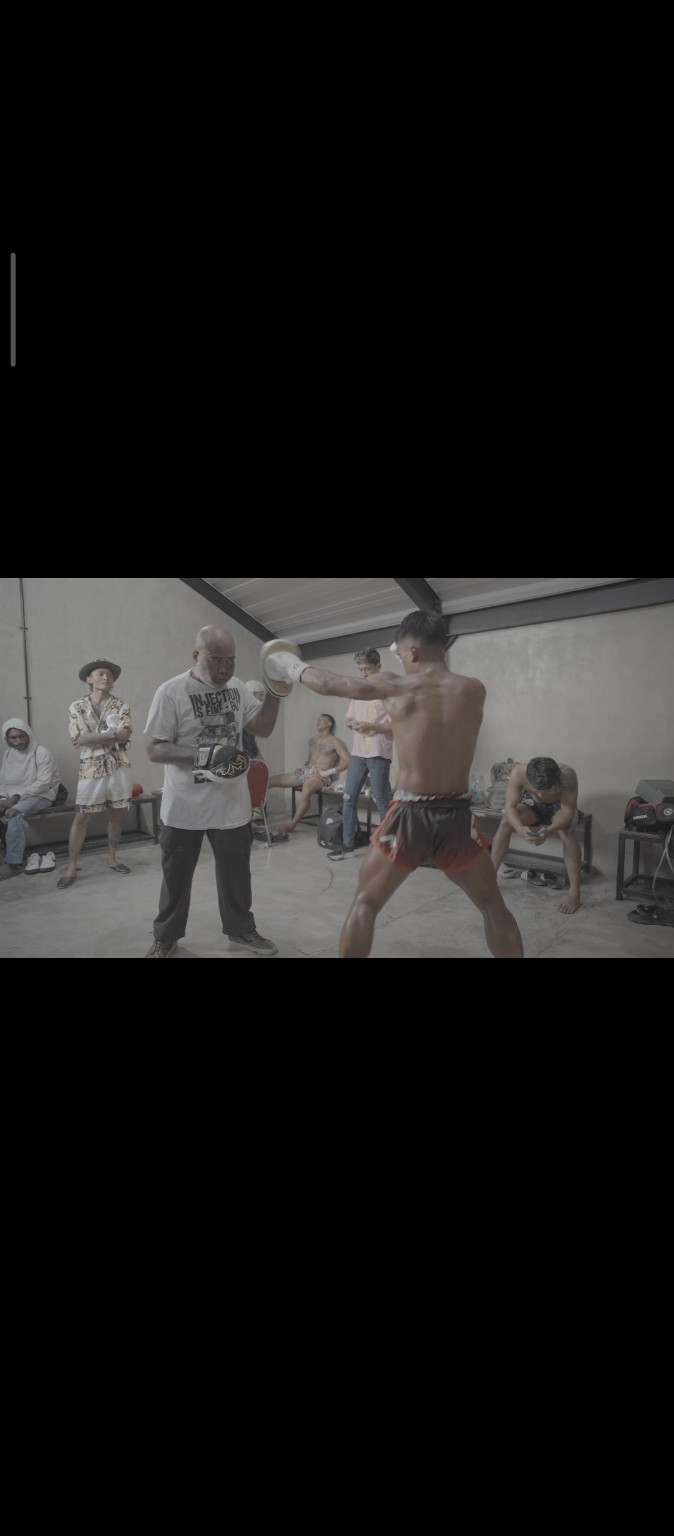 Made Wira training for Muay Thai competition